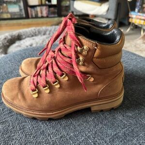 Sorel Brown Lace Up Boots with Red Laces size 9